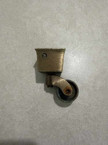 Brass square cup heavy casters - square,